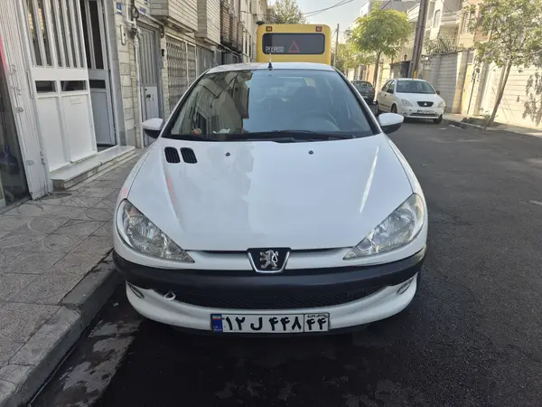 پژو 206 SD