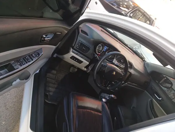 شاهین اتوماتیک CVT