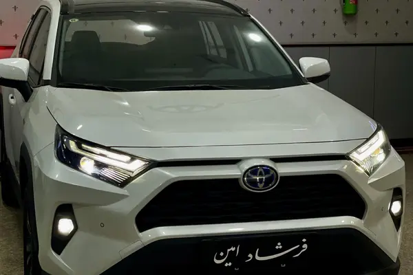 عکس تویوتا راوفور هیبرید