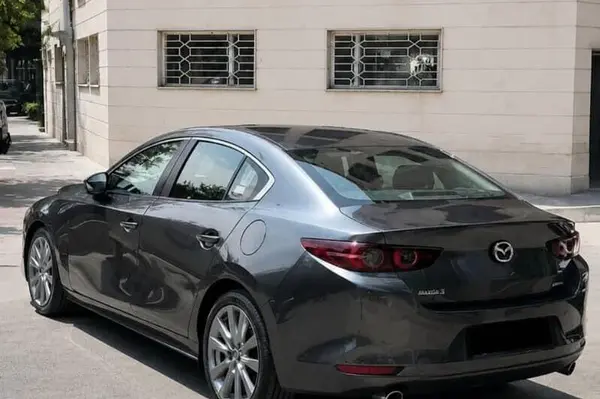 عکس مزدا 3 وارداتی