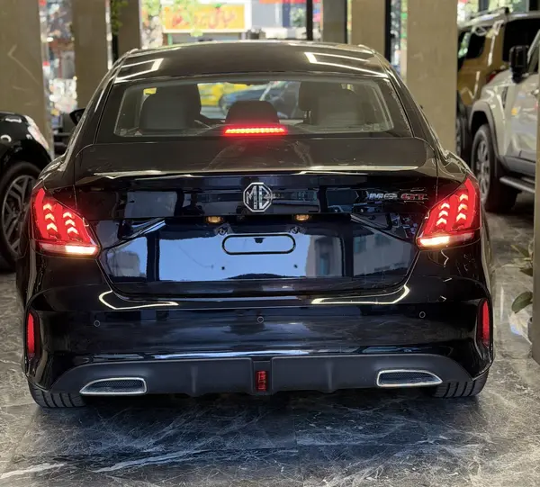 ام جی GT