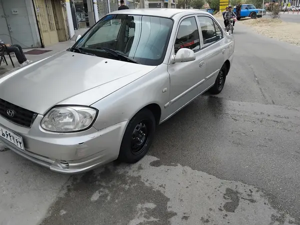 هیوندای ورنا