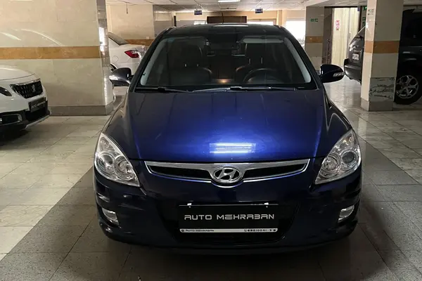 عکس هیوندای i30