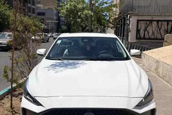 ام جی GT