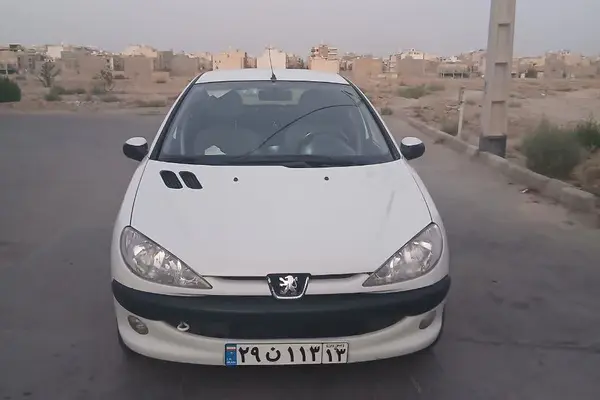 پژو 206