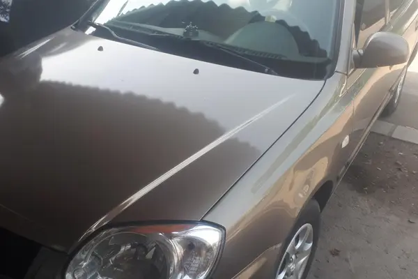 عکس هیوندای ورنا