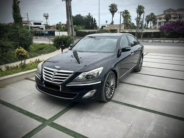 عکس هیوندای جنسیس
