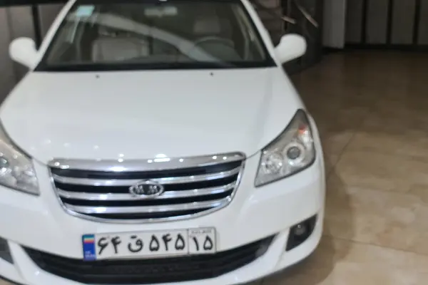 عکس ام وی ام 550