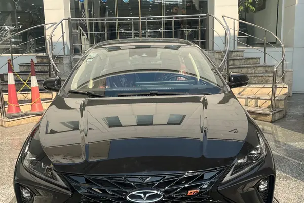عکس فونیکس آریزو 6 جی تی (Z6 GT)