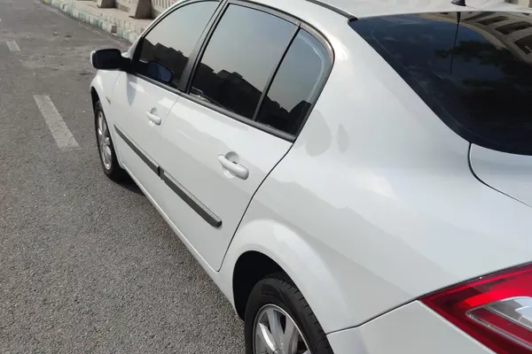 عکس رنو مگان (مونتاژ)