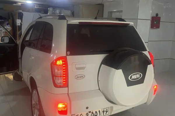 ام وی ام X33