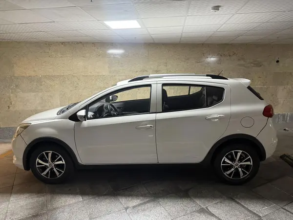عکس لیفان X50