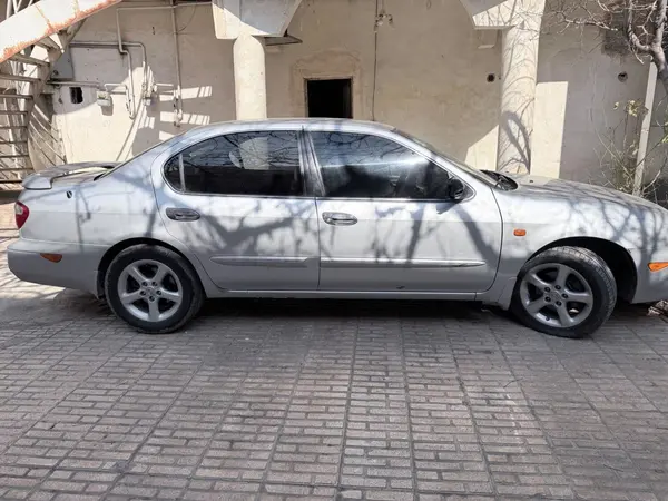 عکس نیسان ماکسیما