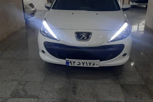 پژو 207