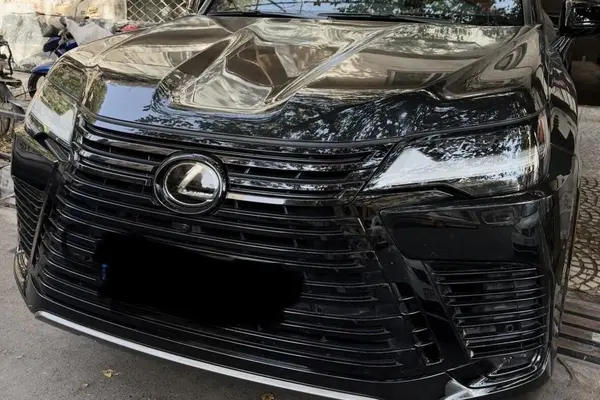 لکسوس LX