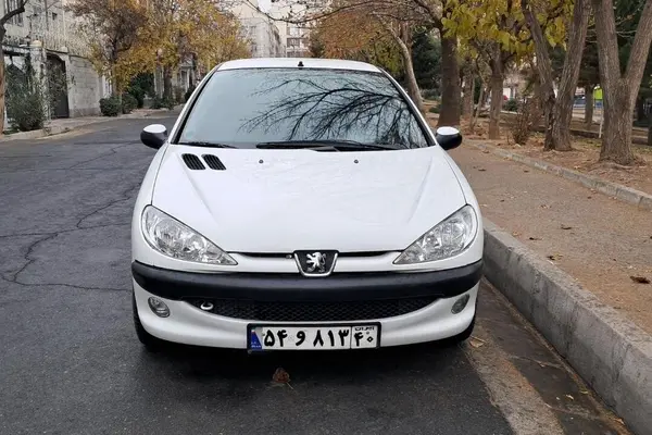 پژو 206