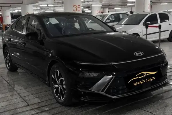 عکس هیوندای سوناتا