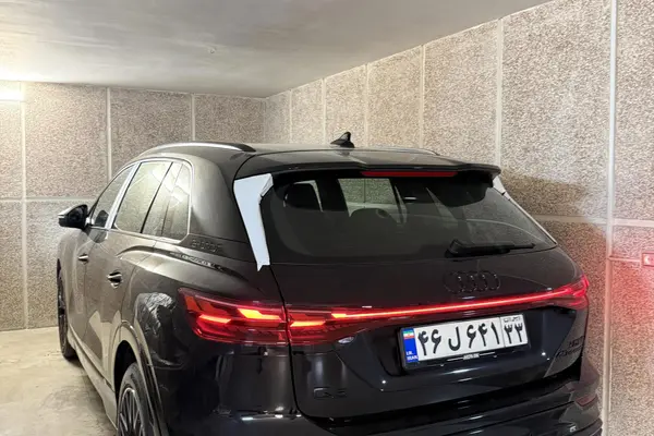 آئودی Q5 e-tron
