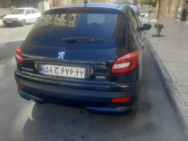 پژو 207