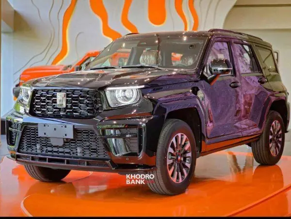 عکس تانک 700