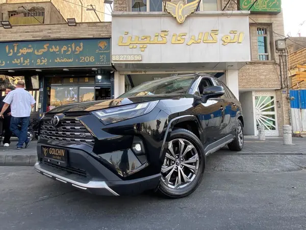 تویوتا راوفور