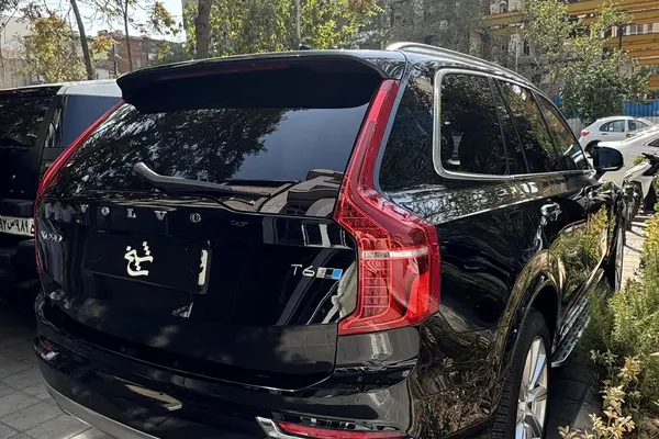 ولوو XC90