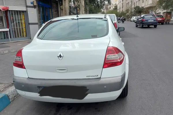 رنو مگان (مونتاژ)
