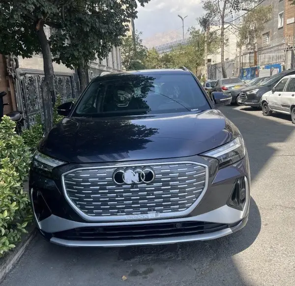 آئودی Q4 e-tron