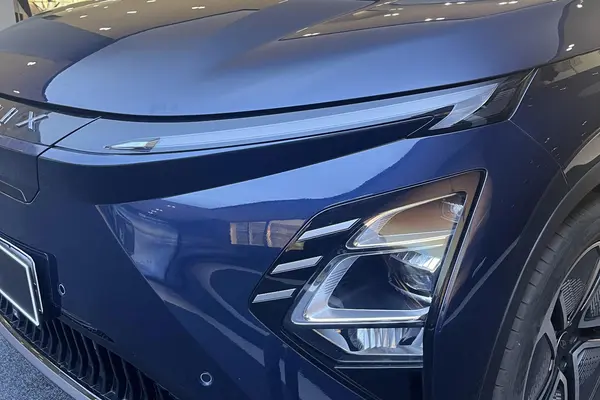 فونیکس FX EV