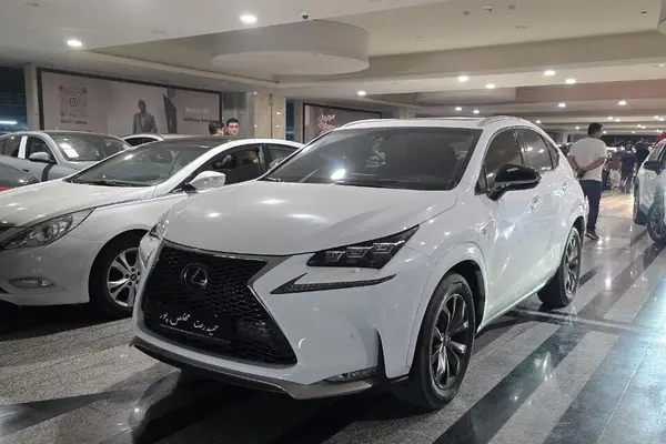 عکس لکسوس NX