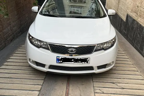 کیا سراتو (مونتاژ)