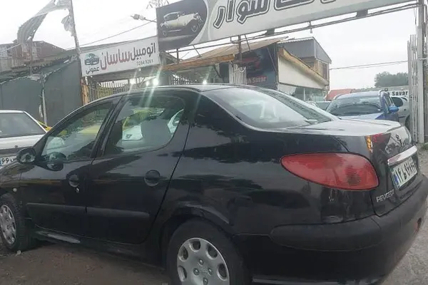 پژو 206