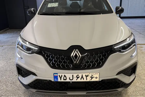 رنو آرکانا XM3