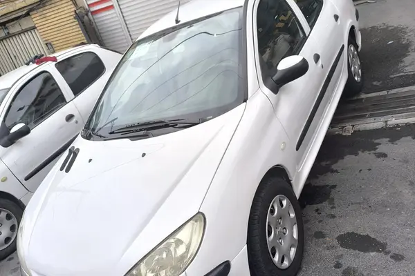 پژو 206 SD