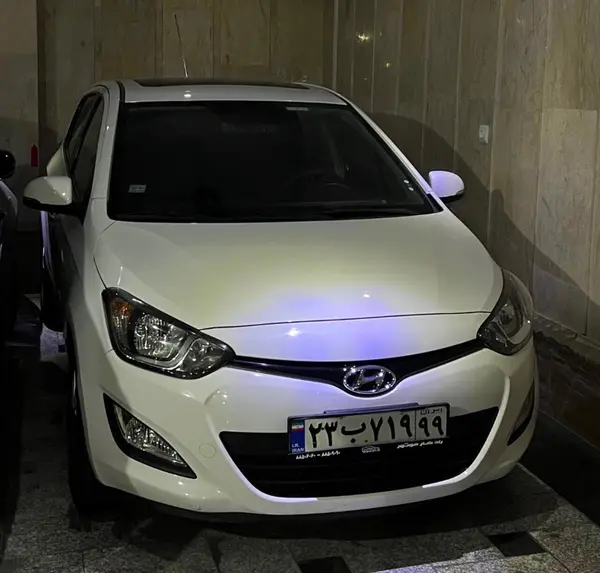 عکس هیوندای i20