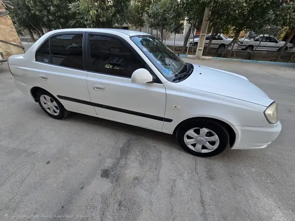 هیوندای ورنا