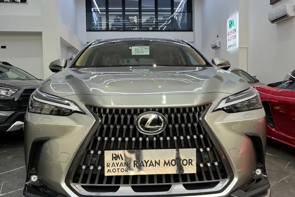 عکس لکسوس NX هیبرید