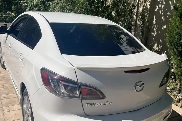 عکس مزدا 3 نیو صندوق دار