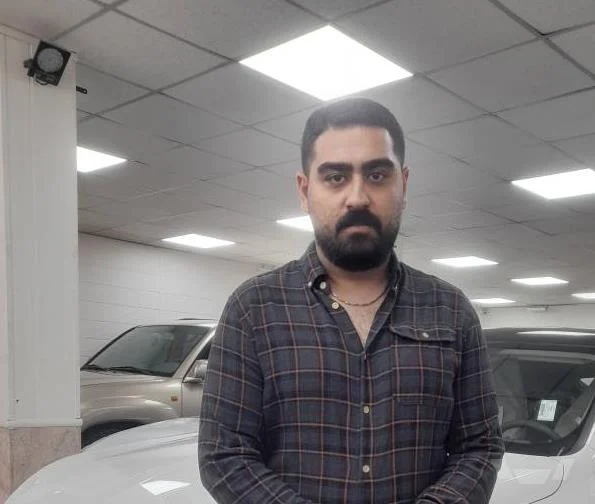 مدیر نمایشگاه اتو دهقان