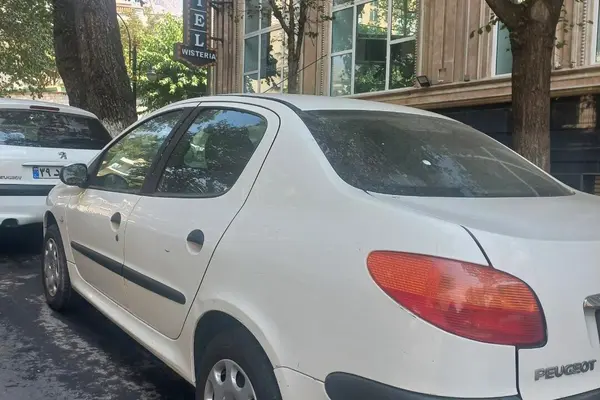 پژو 206 SD