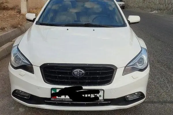 بسترن B50F