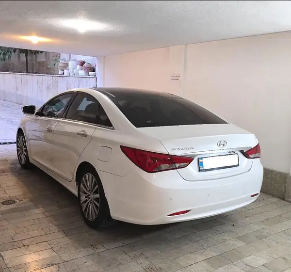 هیوندای سوناتا