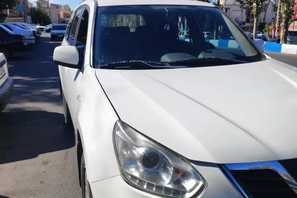 ام وی ام X33