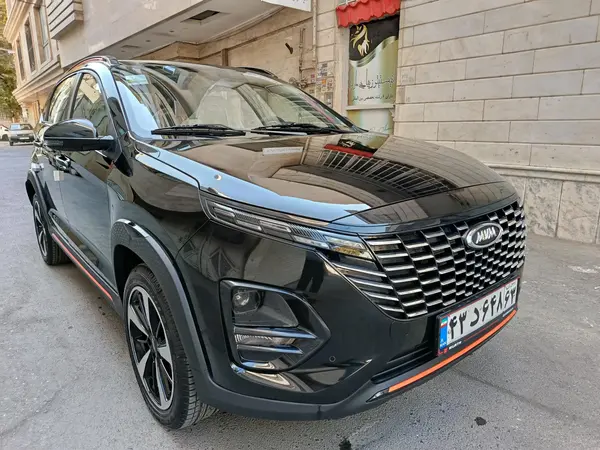 ام وی ام X33 کراس