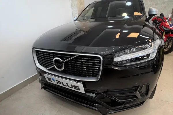 XC90