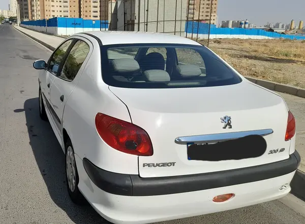 پژو 206 SD