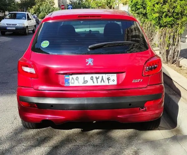 پژو 207