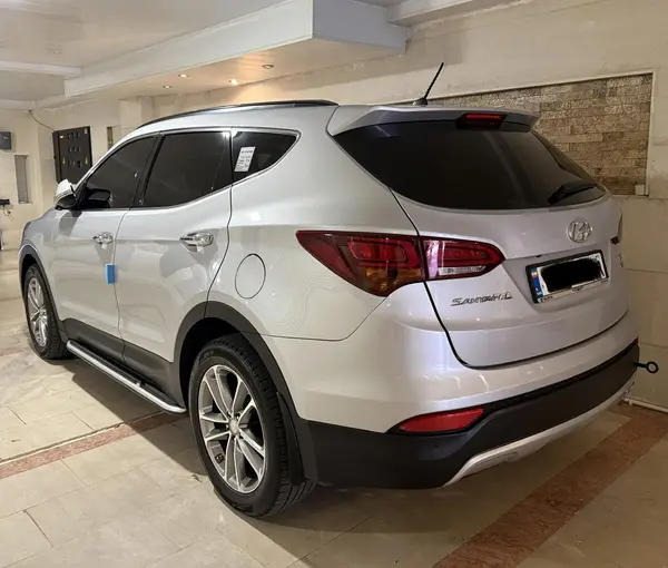 عکس هیوندای سانتافه