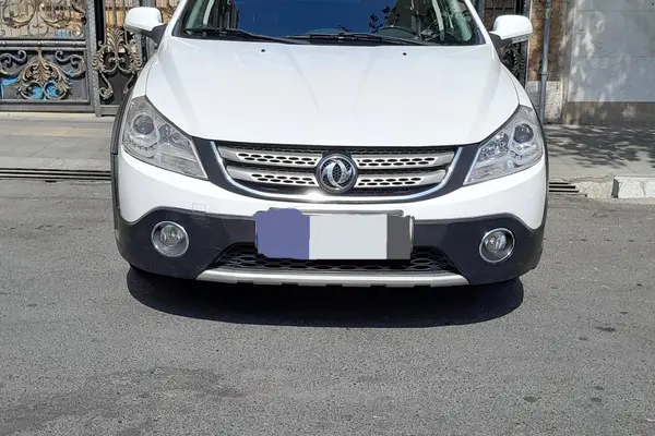 عکس دانگ فنگ H30 کراس
