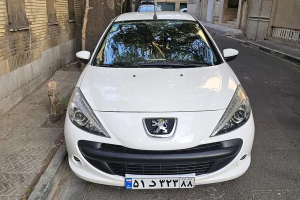 پژو 207